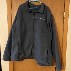 Columbia Men's Dark Gray Performance Jacket